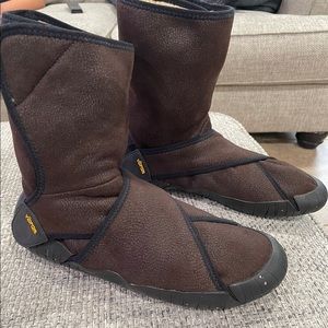 Vibram five fingers furoshiki shearling boot, brown Sm-38-39